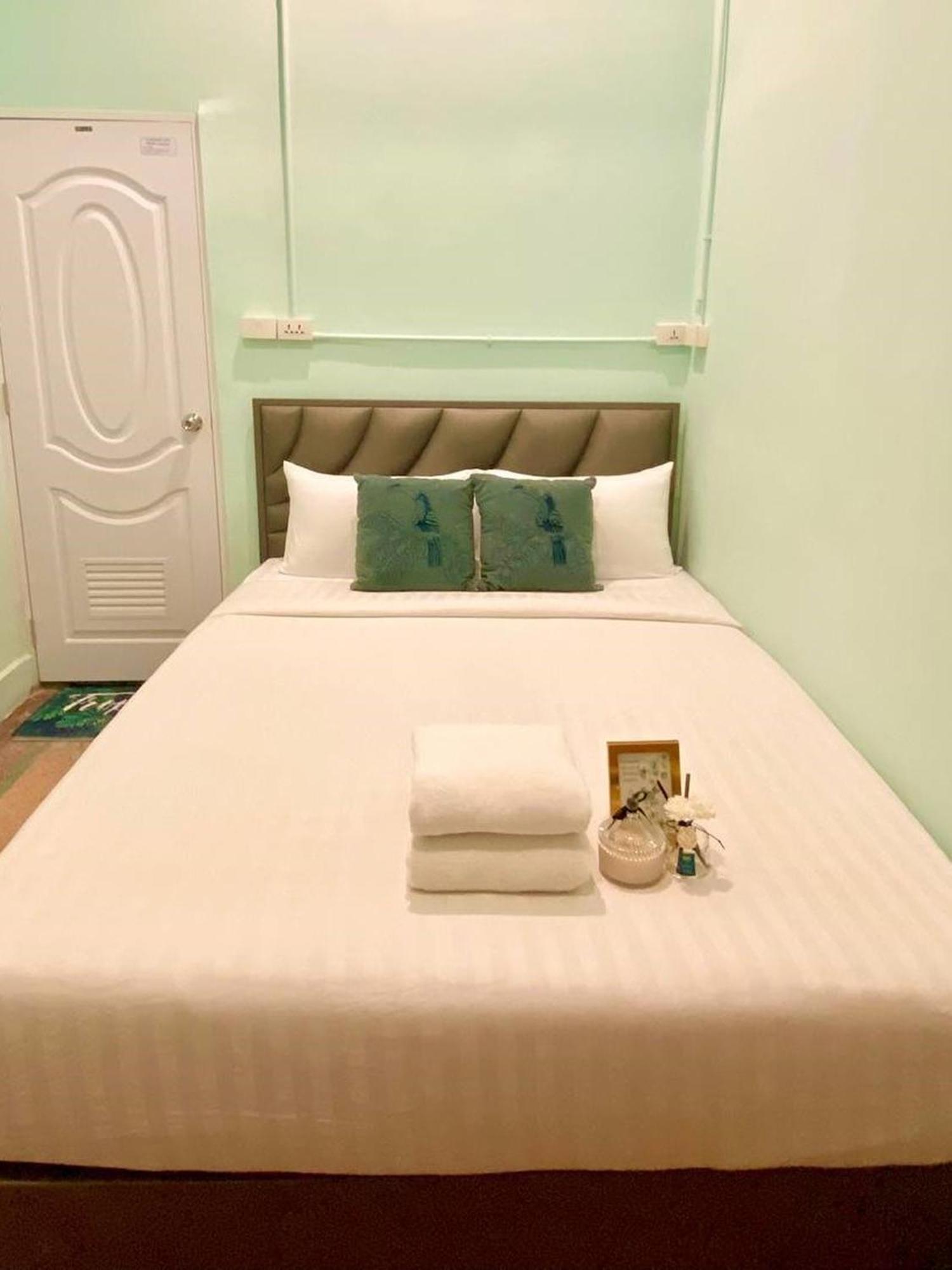 Hostel Lemon Siam Petchaburi Road Banguecoque Exterior foto